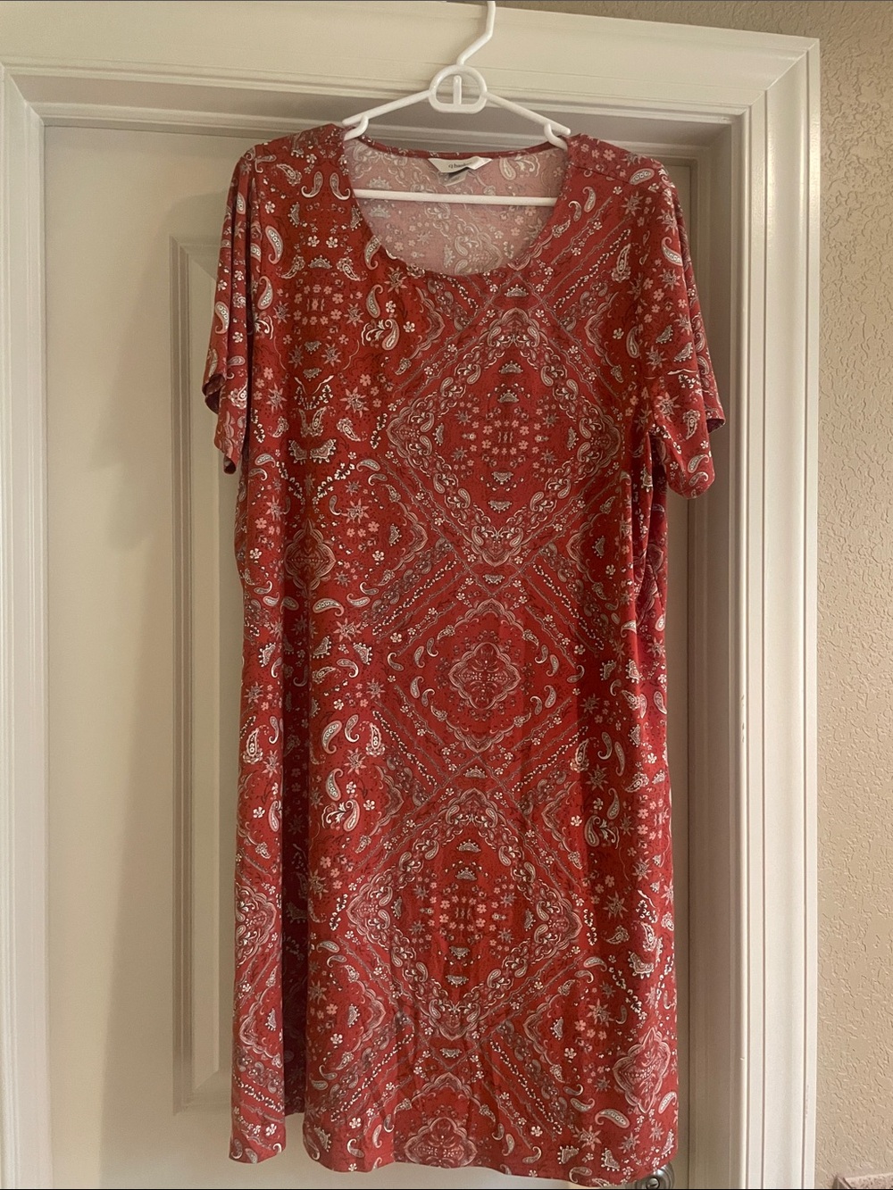 CJ Banks Rust Paisley Short-Sleeve Tunic